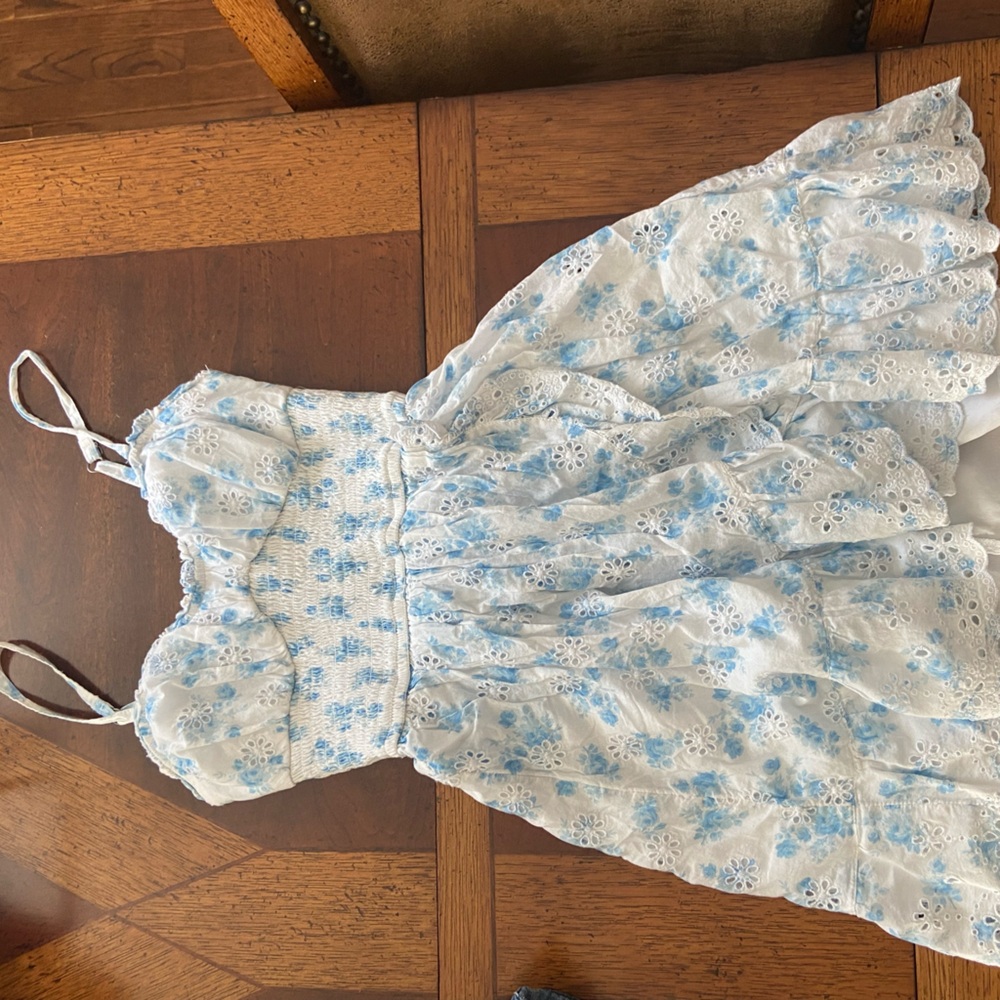 Hollister Blue and White Floral Midi Dress